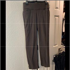 Apt. 9 - front pockets - houndstooth